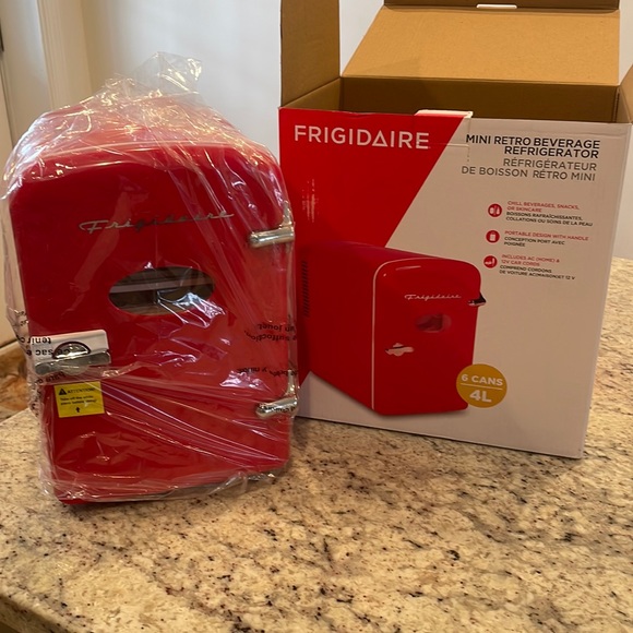 mini fridge holds six cans